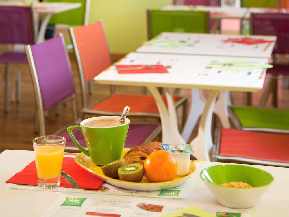 Ibis Styles Bourg En Bresse Hotel Buitenkant foto